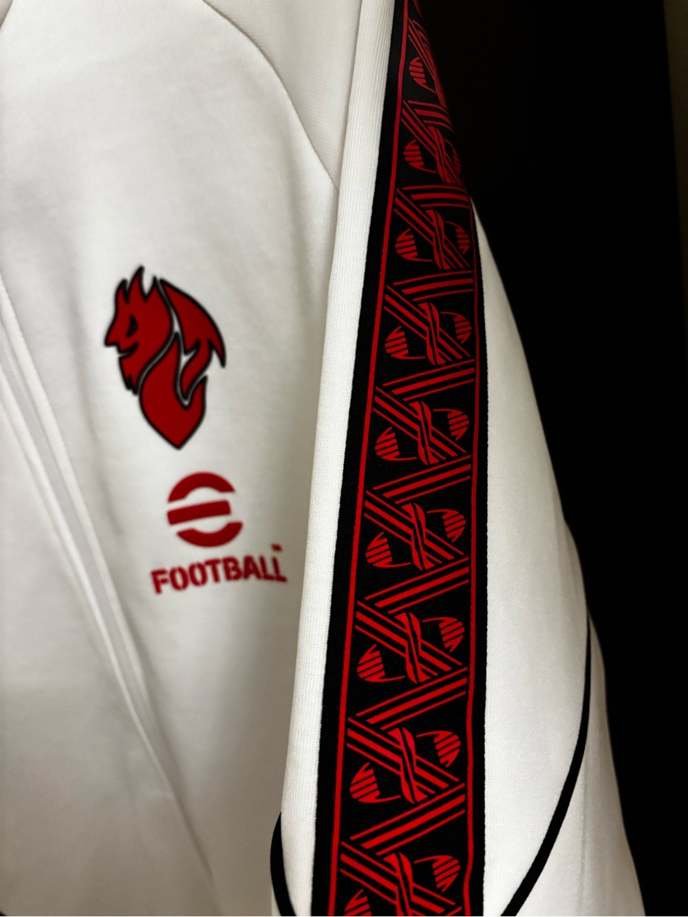 AC Milan Puma King Anthem Soccer Football Track Jacket Medium NWT - Picture 8 of 12